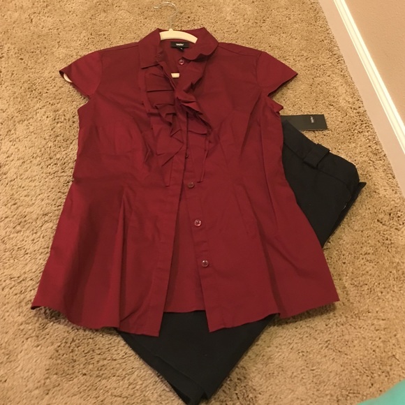 Classic button down w/Ruffles