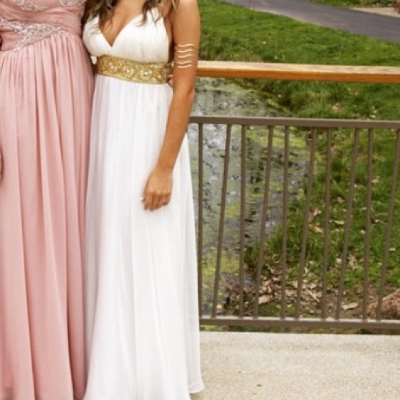 White chiffon dress with embellished waist