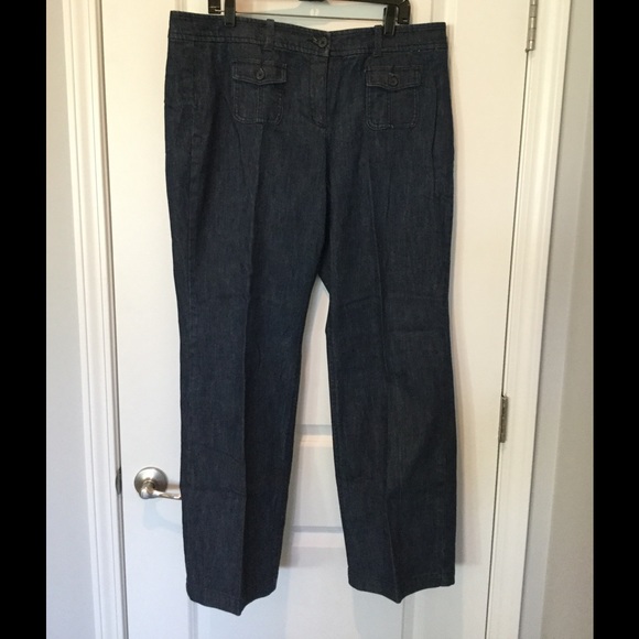 New York & Co.  Trouser Jeans.  Size 16