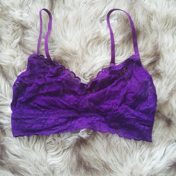 ❤FINAL PRICE❤️Delicate Purple Lace Bralette
