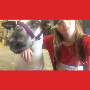 Meet your Posher, Delaney