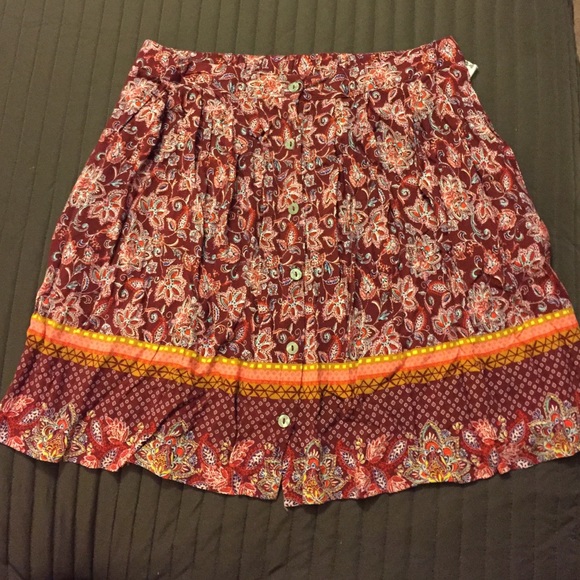 Brand new skirt. Never been worn