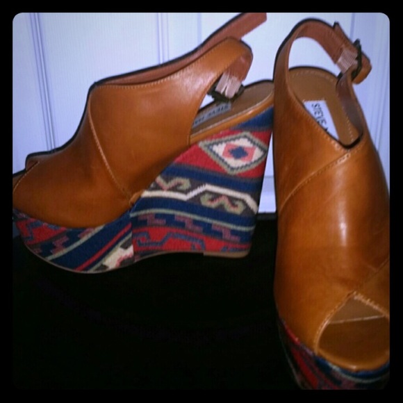 Steve Madden wedges