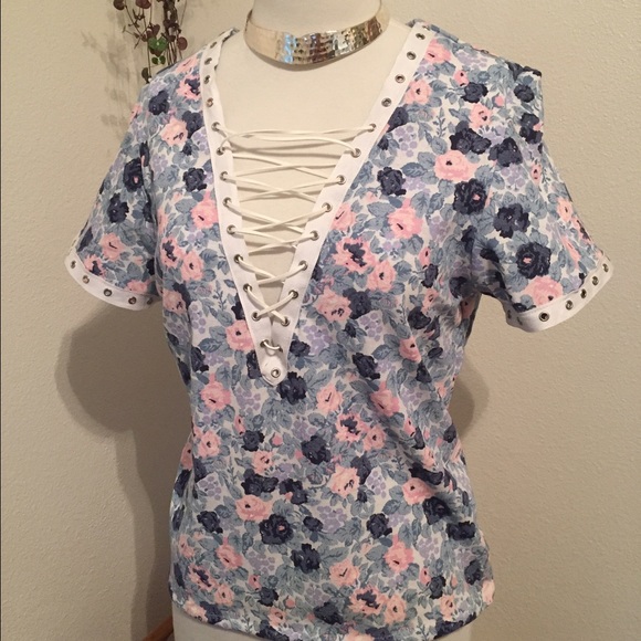 80's inspired shirt - Picture 4 of 4