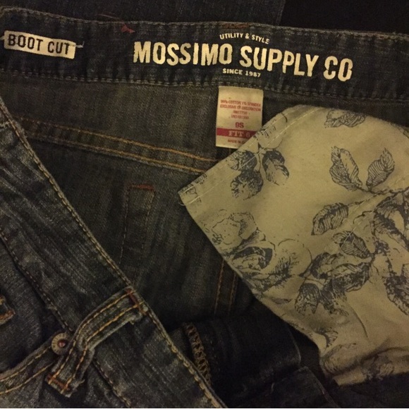 Mossimo Jeans. - Picture 4 of 4