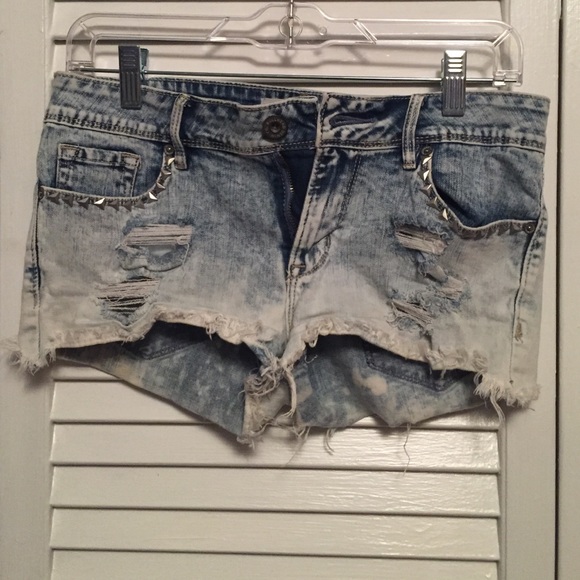 Acid wash denim shorts