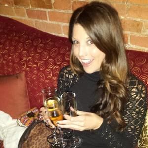 Meet your Posher, Crystal