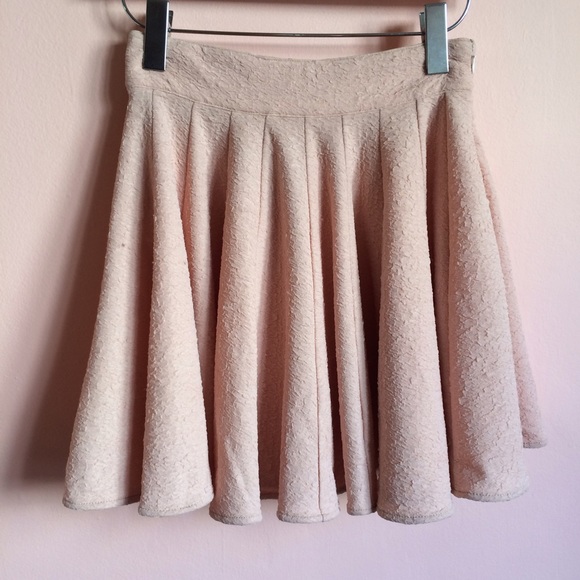 🌸HP🌸 Keepsake Blush Rush Skirt - Picture 2 of 3