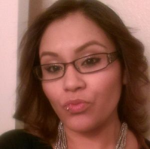 Meet your Posher, Jasmin