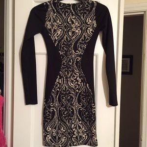 BarIII long sleeve fitted dress