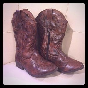 Toddler Cowboy Boots like new!