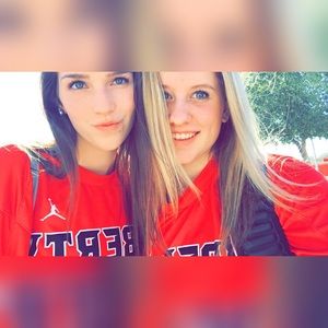 Meet your Posher, Sydney