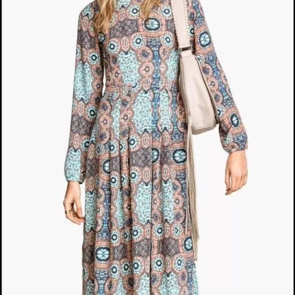 HM maxi dress