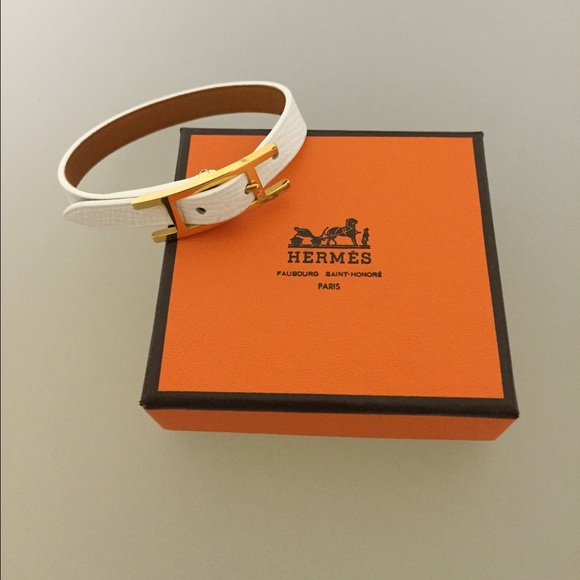 Hermes Hapi bracelet (white with gold hardware)