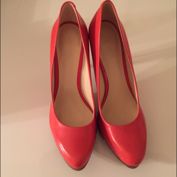 ***SOLD***Nine West Brand New Pumps - Picture 2 of 4