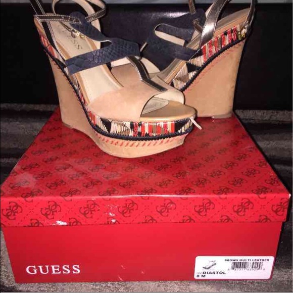 GUESS WEDGES