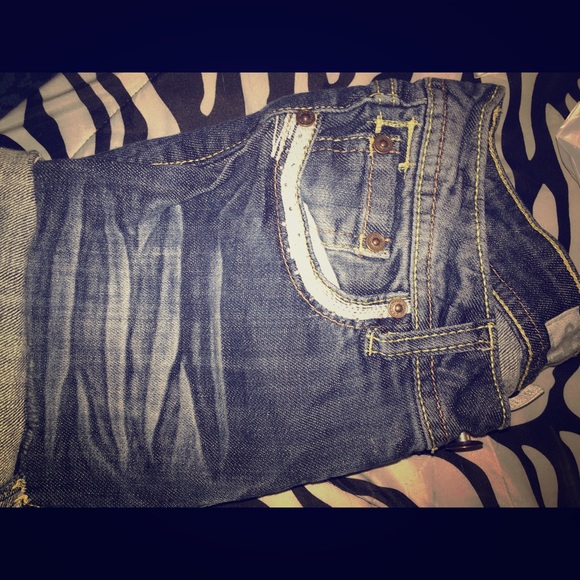 Shorts - Picture 1 of 2