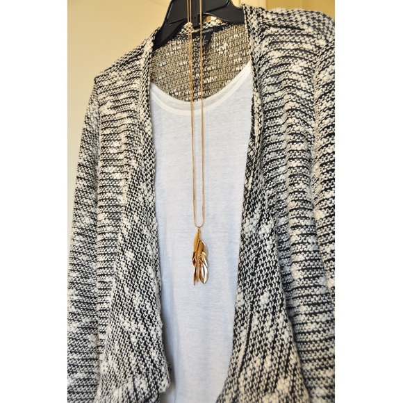 Open Cascading Cardigan - Picture 2 of 4