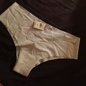 NWT ** Pink "NO SHOW" cheekster underwear