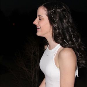 Meet your Posher, Daniella