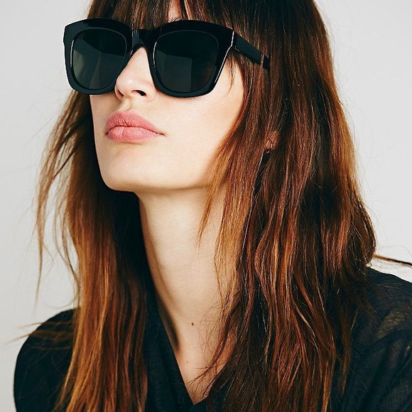oversized wayfarers
