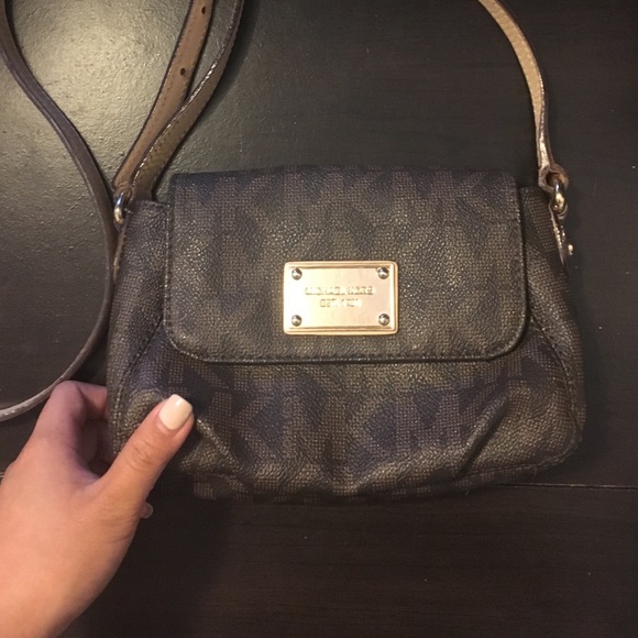 Michael Kors Crossbody Bag