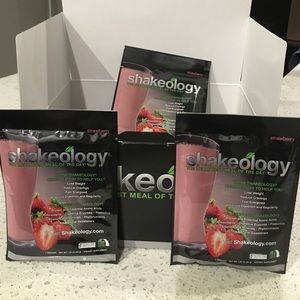 15 strawberry shakeology