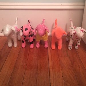 Victoria Secret pink signature dogs