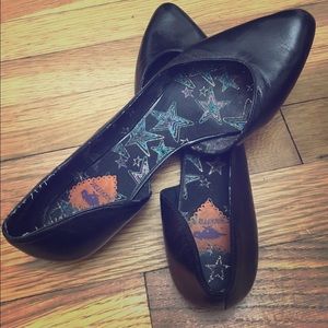 Rocket Dog Black Flats