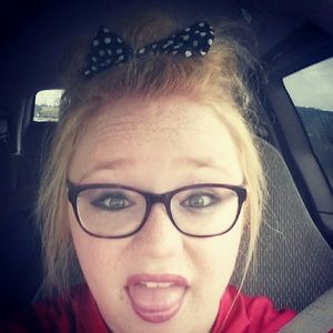 Meet your Posher, Savannah