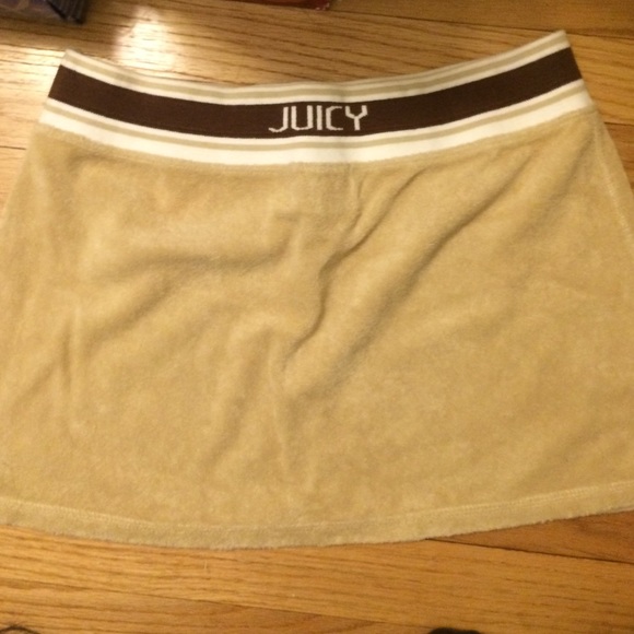 Juicy Couture Skirt