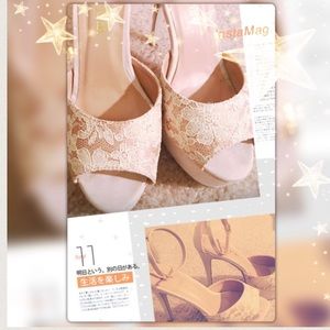 Lacey cream/nude stilettos.