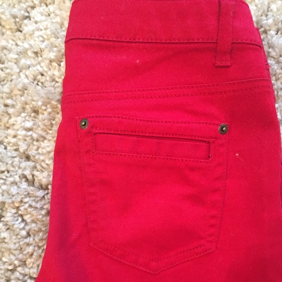 Red Jeans - Picture 2 of 2