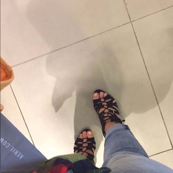 Meet your Posher, Alexis - Picture 3 of 4