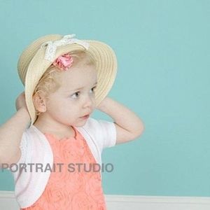 Meet your Posher, Caitlin