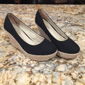 Cute preloved wedges