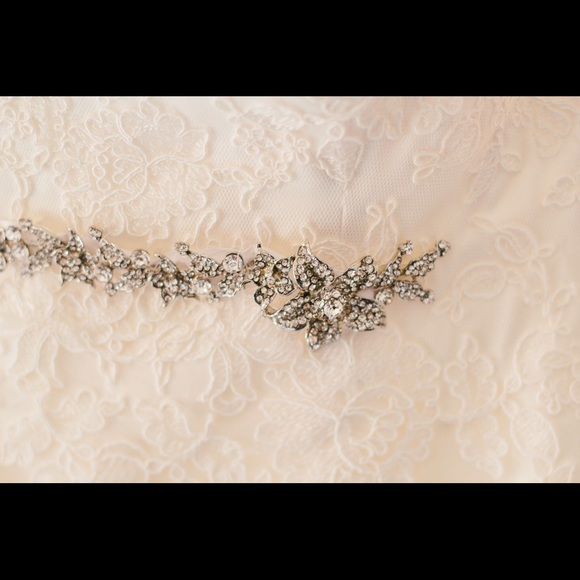 Maggie Sottero Wedding Dress - Picture 4 of 4