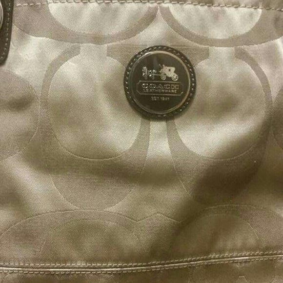 Coach purse - Picture 2 of 3