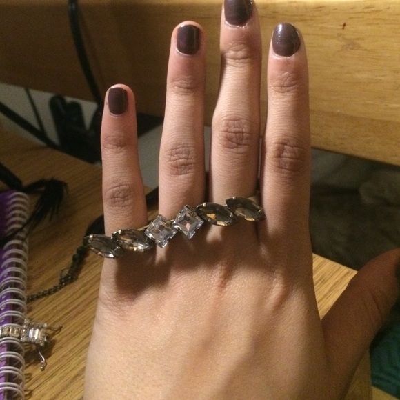 Three finger ring - Picture 2 of 3