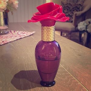 Lola by Marc Jacobs!