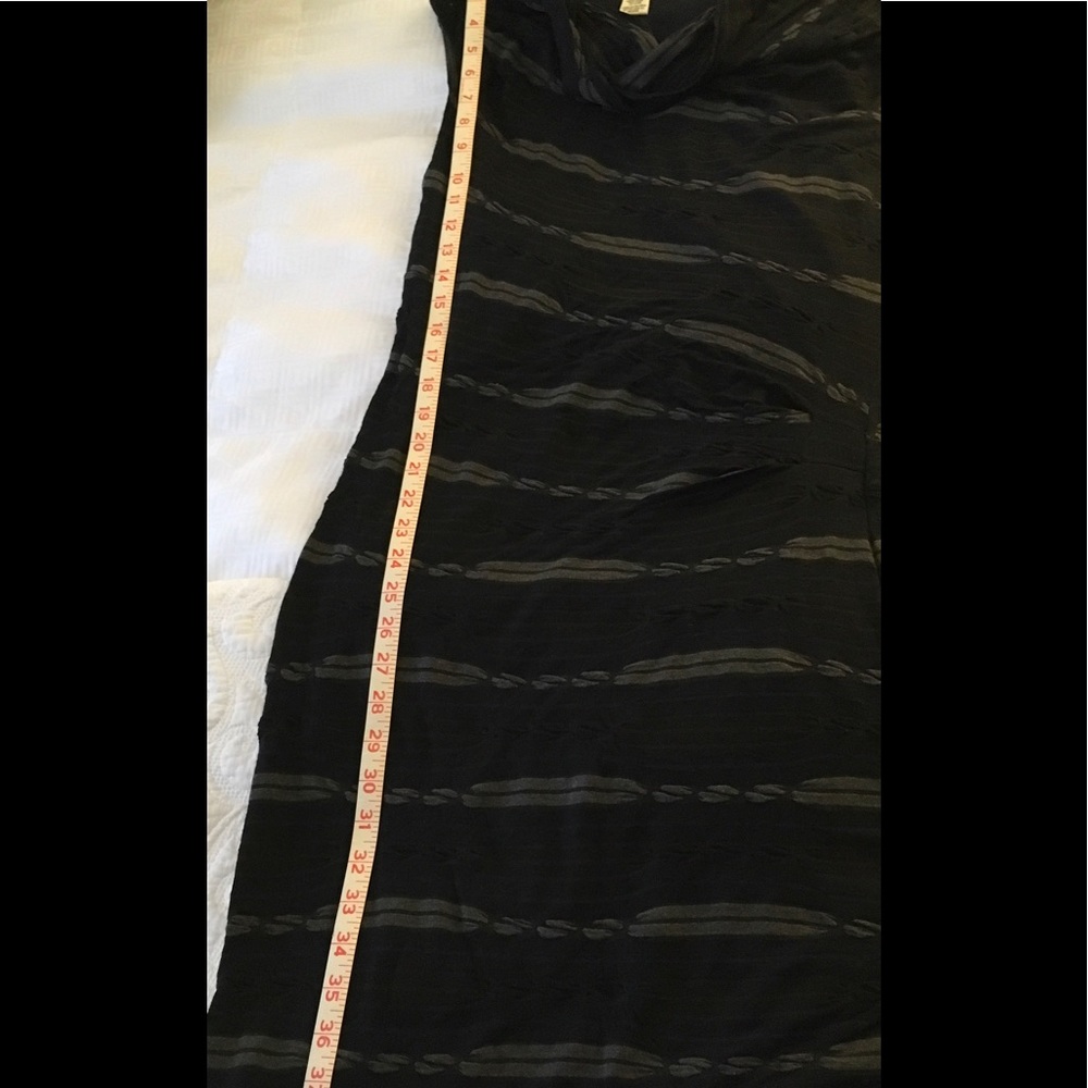 SOLD SOLD SOLD Max Studio dress - Large - Picture 4 of 4