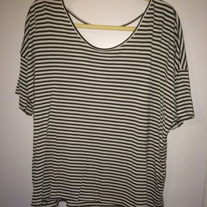 STRIPED TOP