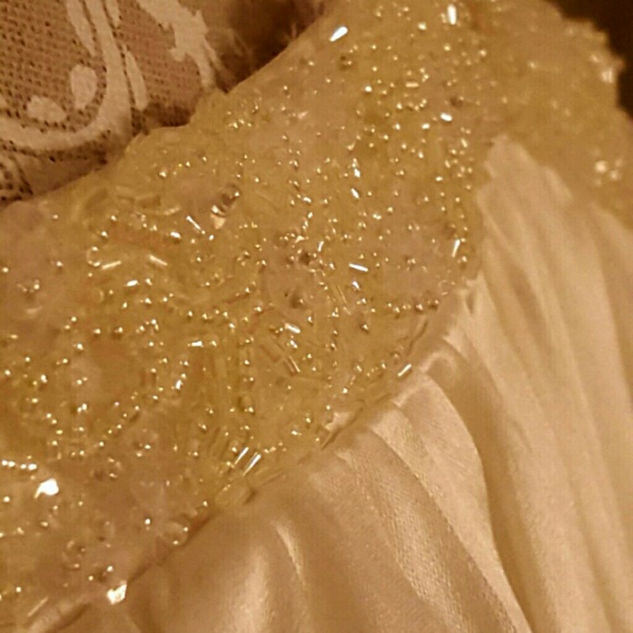 Allen schwarts cream silky elegant dress - Picture 3 of 4