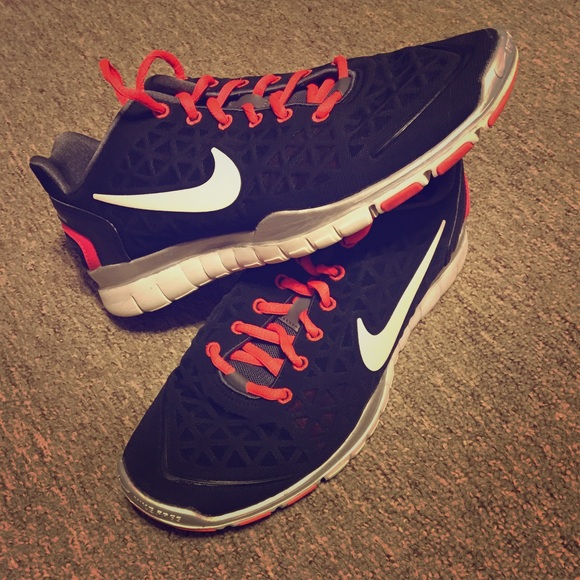 Nike Free Fit 2 trainers