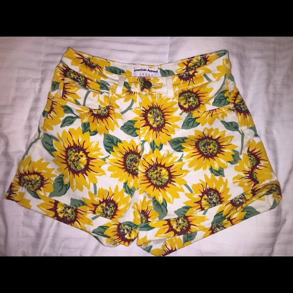 🔴SOLD 🔴American Apparel Sunflower Shorts - Picture 2 of 2