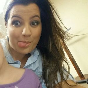 Meet your Posher, Tiffany