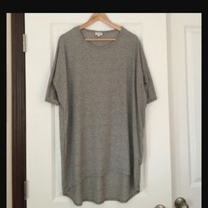 Lularoe Irma Tunic Size M