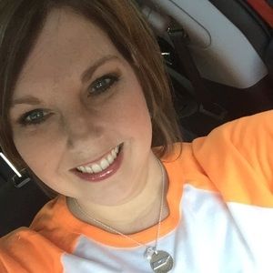 Meet your Posher, Charlene