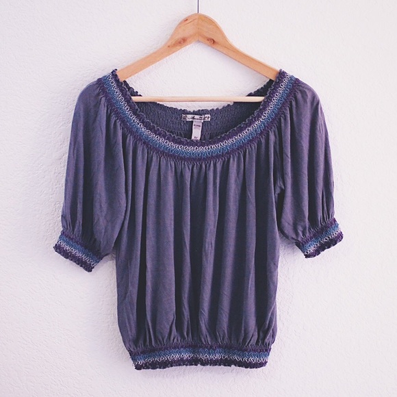 American Rag gray crop top tee with colorful trim