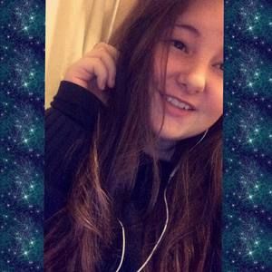 Meet your Posher, Mikayla